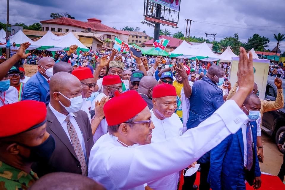 Buhari Lands In Imo, Lauds Uzodinma