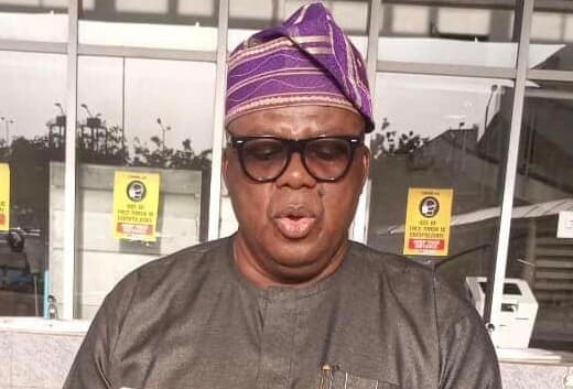 Shola Oshunkeye: Becoming An Award Winning Journalist